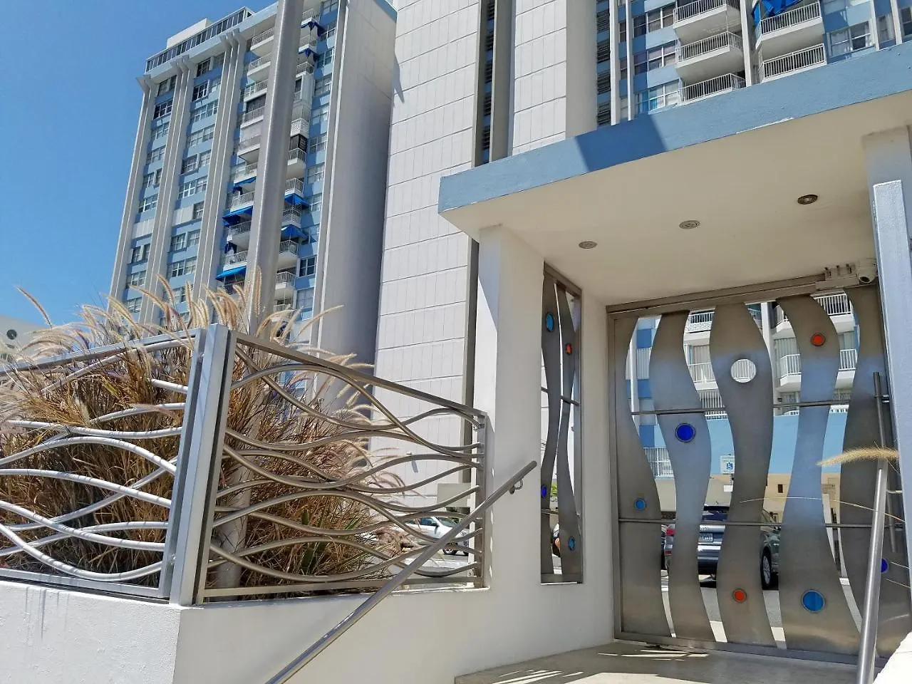 Aparthotel Marbella Del Caribe Isla Verde Beachfront à San Juan