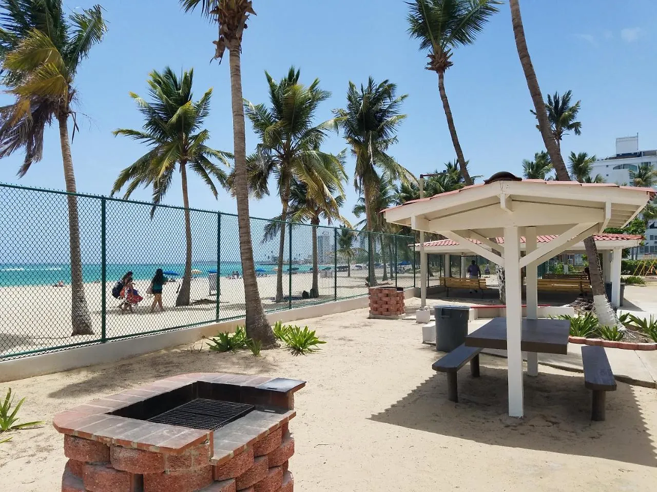 Aparthotel Marbella Del Caribe Isla Verde Beachfront à San Juan 0*,  Porto Rico
